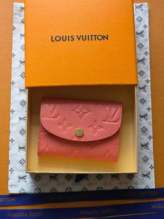 Picture of Louis Vuitton Wallets _SKUfw209395912fw